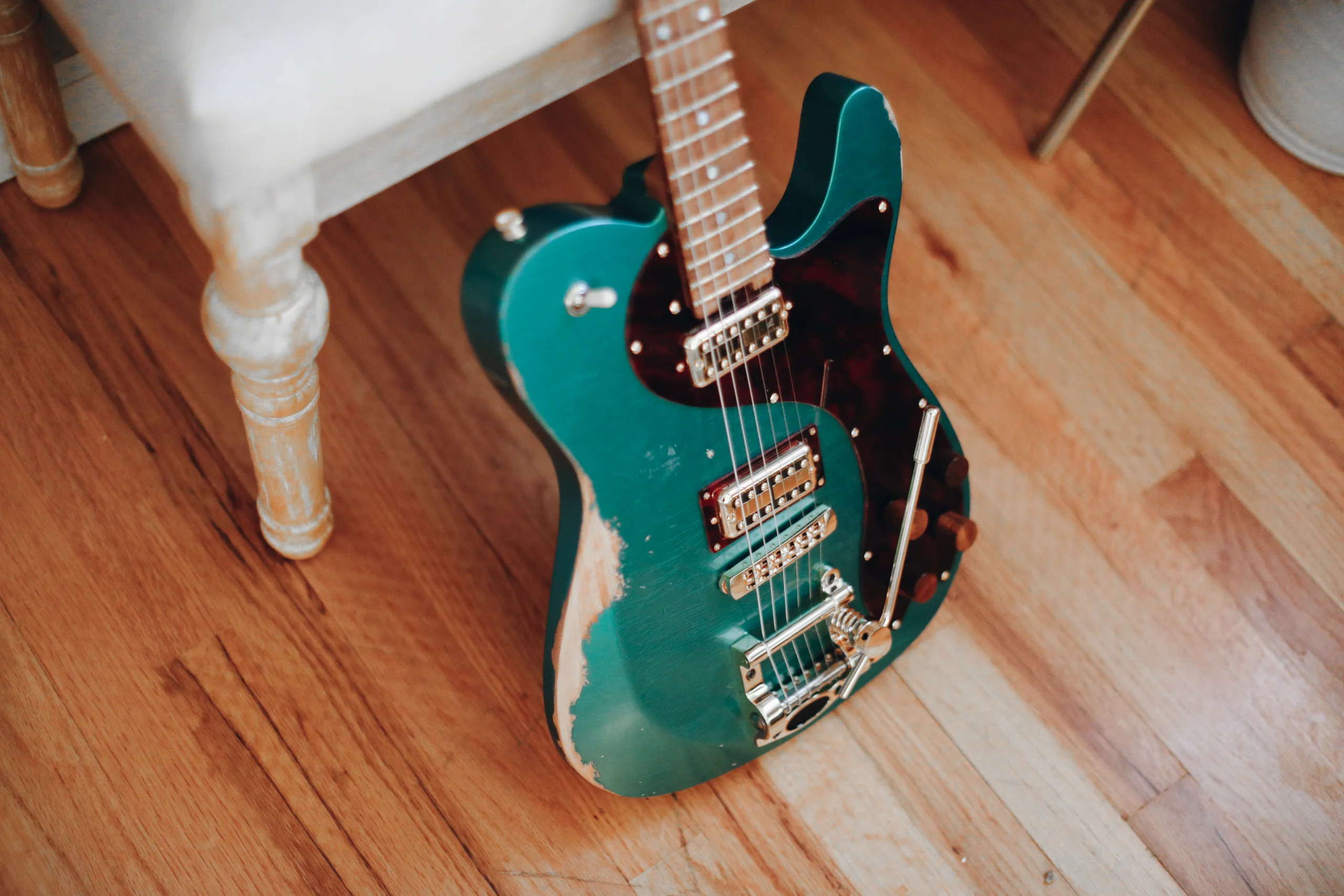 Clarus | Sherwood Green Relic — detail